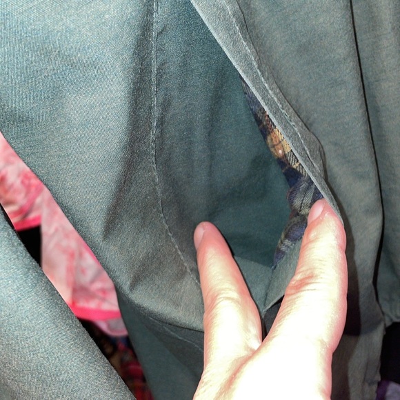 FUNDY made in Canada winter jacket green and brown zipper warm Candian made - Picture 3 of 6